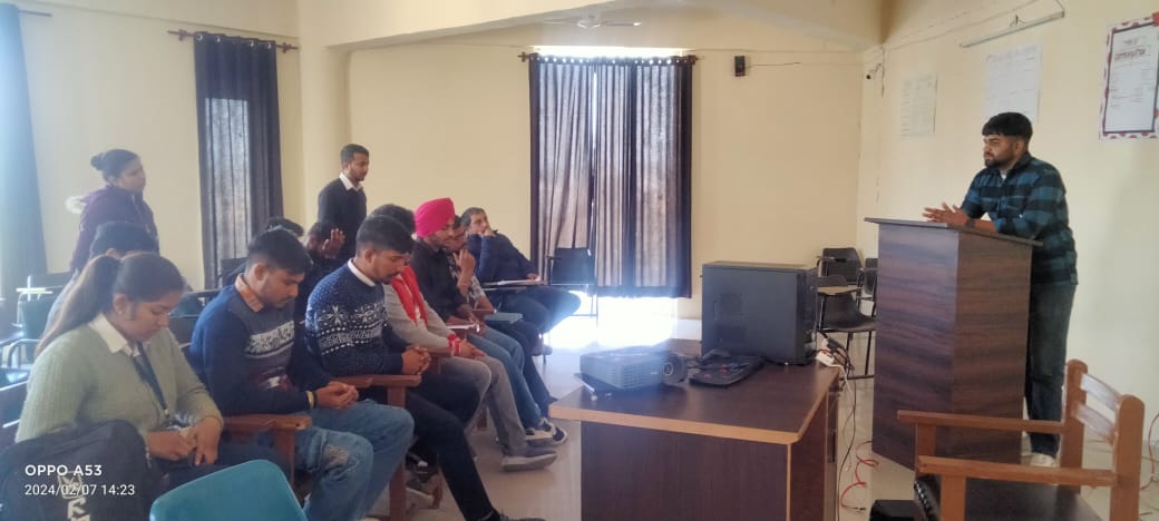 The Department of Engineering of the Modern Group of Colleges recently organized an informative speech competition focusing on the topic "Current Trends in Engineering".